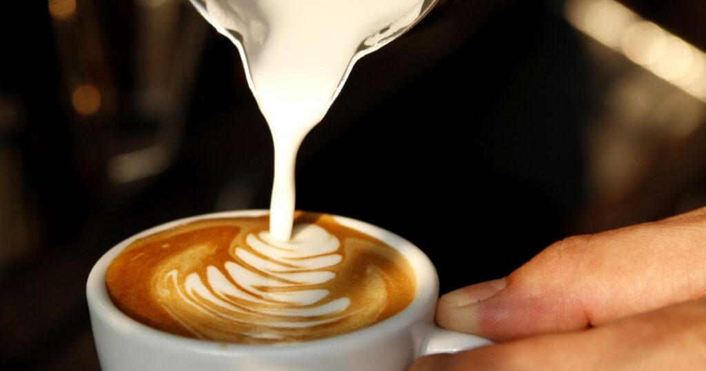 How to do latte art